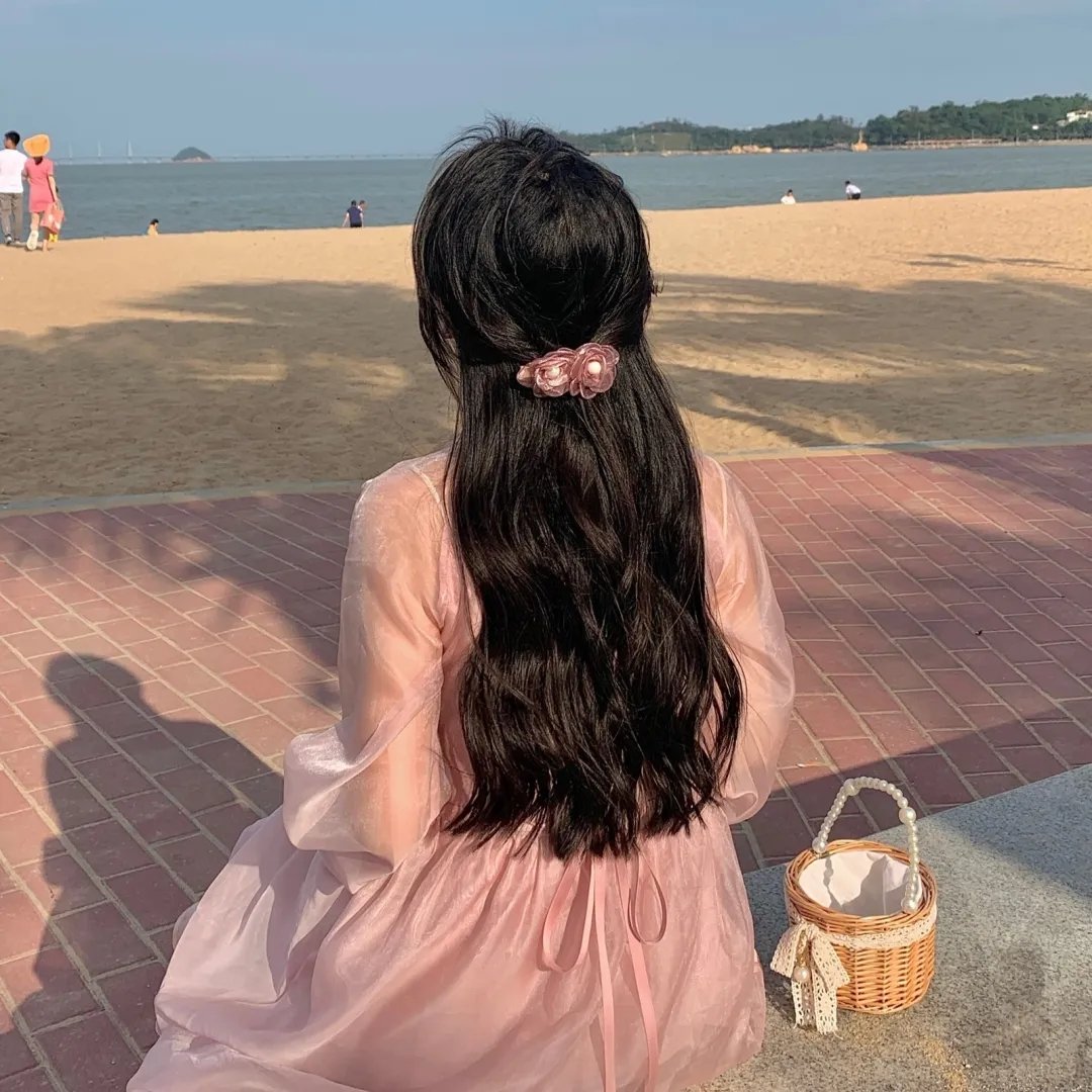 在无爱之森呐喊:深入密林